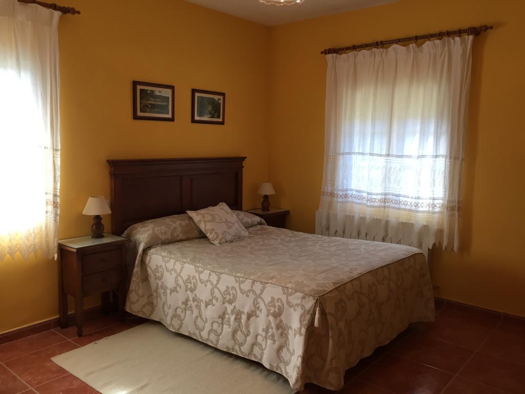 Casa Rural Sierra De Tormantos Guijo de Santa Bárbara Exteriör bild